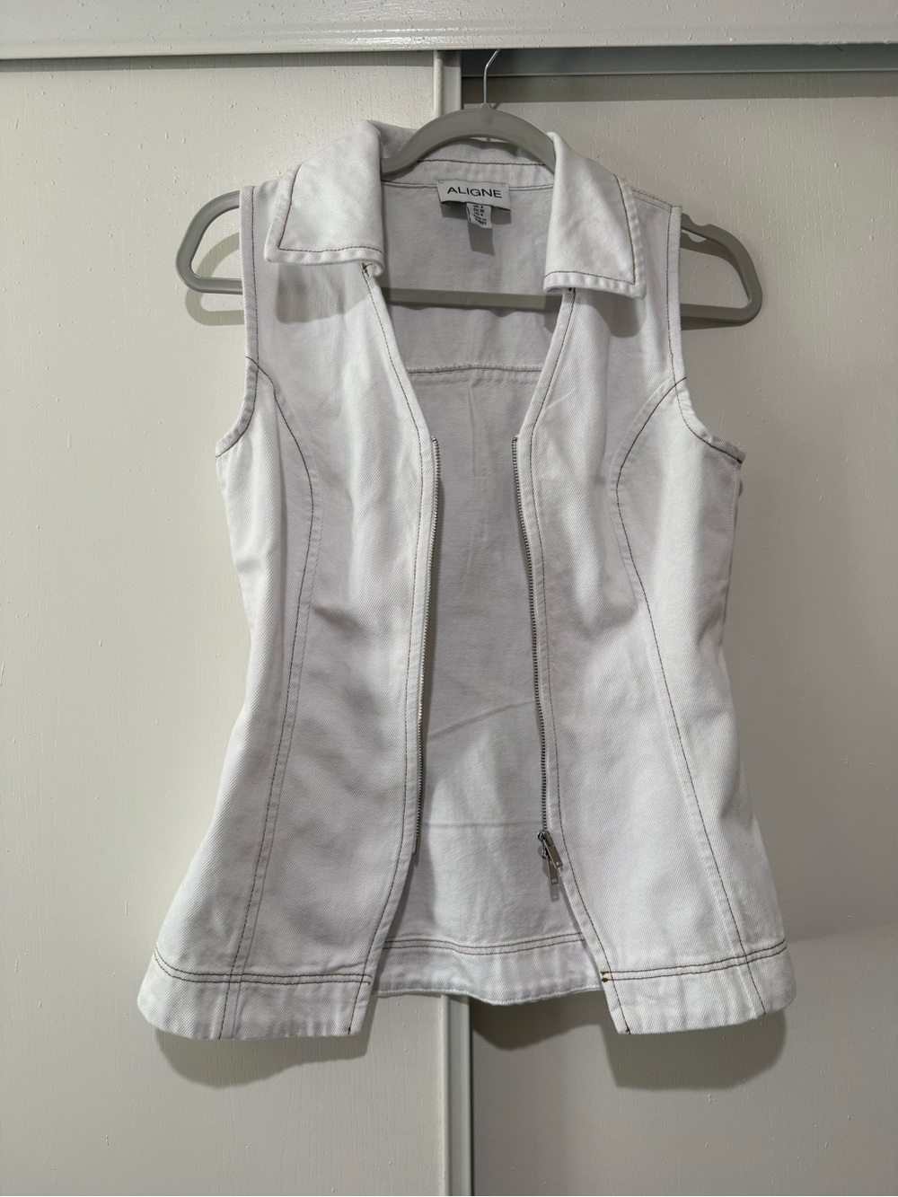 Aligne White Zip Front Denim Vest - Size 4
